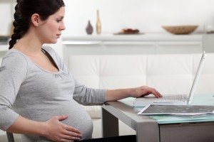 Pregnant women taking antidepressants should be made of the benefits and risks of this treatment